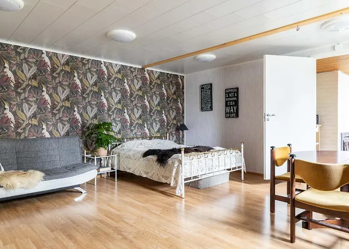 Solbacka Iittala 3* ハメーンリンナ